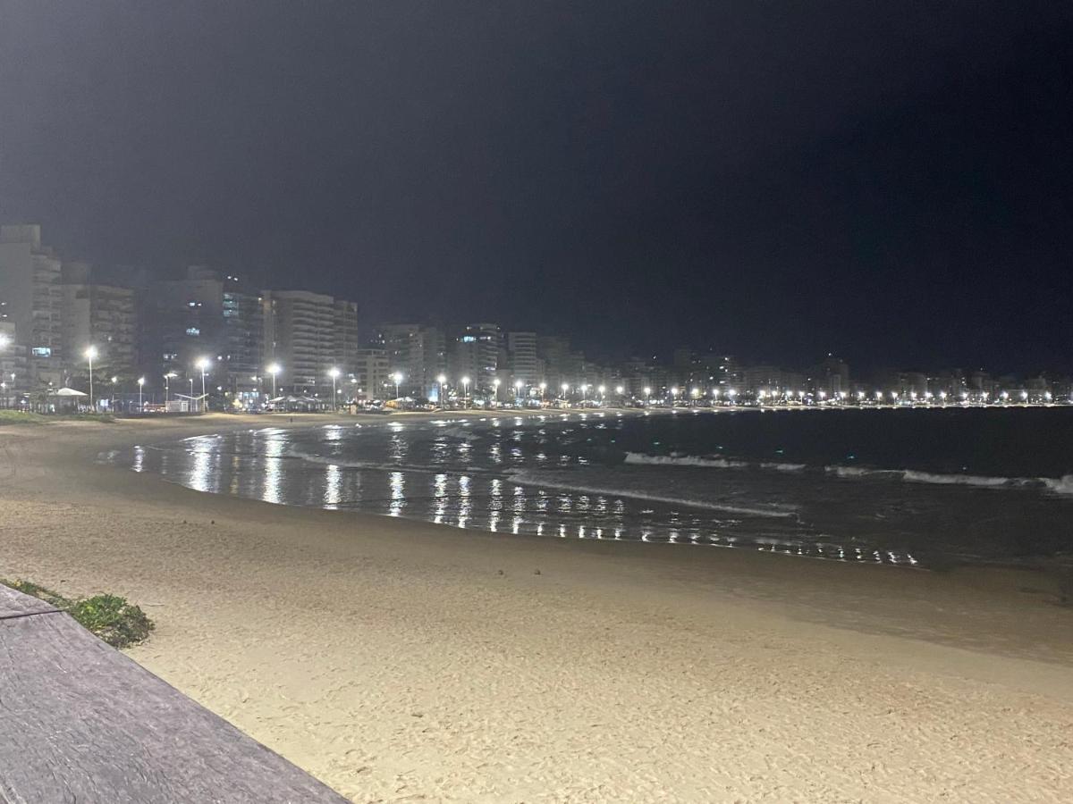 Suite Mar 210 - Economica E Compacta - Praia Do Morro - Predio Frente Mar Com Elevador, Atravessou A Avenida, Ja Esta Na Praia - Garagem - Internet Guarapari Eksteriør billede