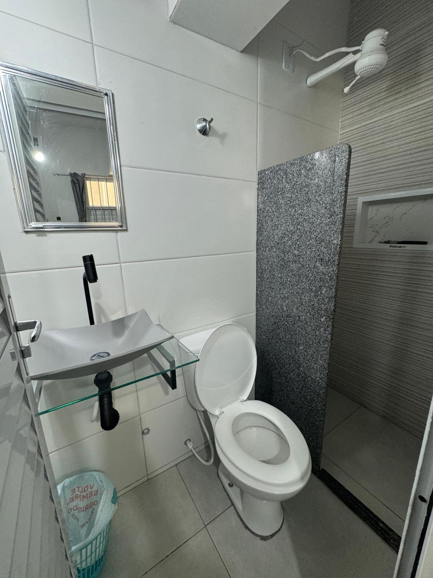 Suite Mar 210 - Economica E Compacta - Praia Do Morro - Predio Frente Mar Com Elevador, Atravessou A Avenida, Ja Esta Na Praia - Garagem - Internet Guarapari Eksteriør billede